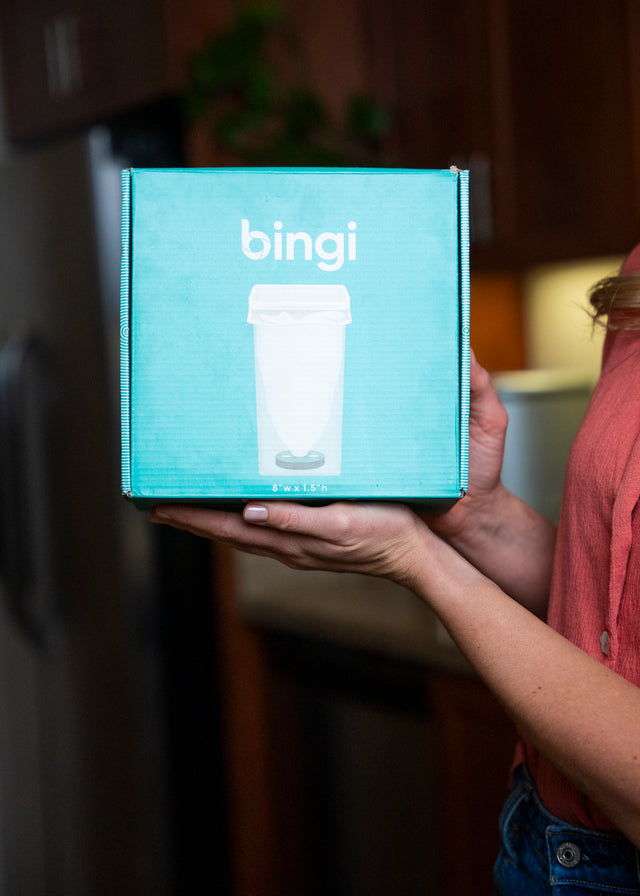 Family Bundle: Dispenser & 3 Bag Rolls