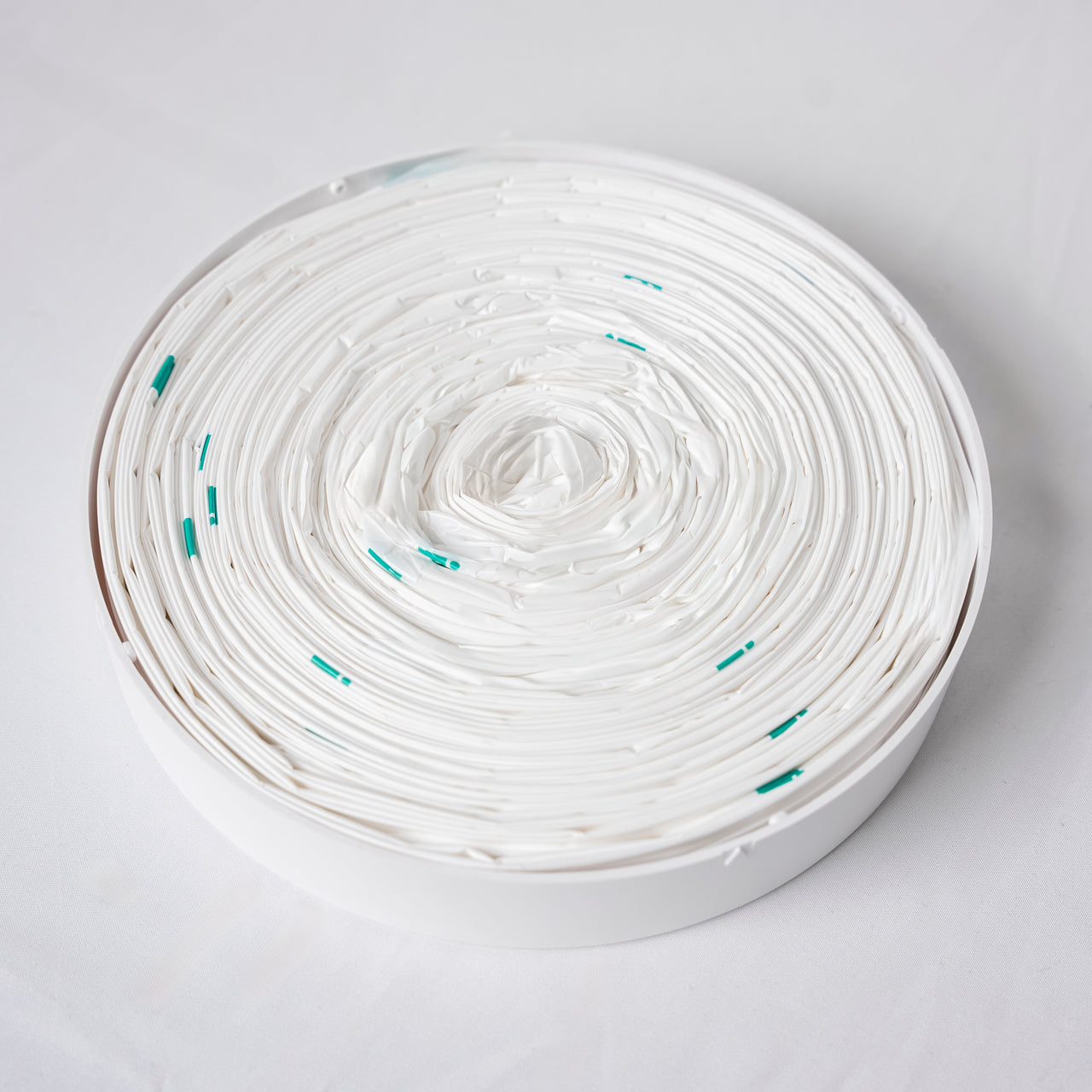 Family Bundle: Dispenser & 3 Bag Rolls